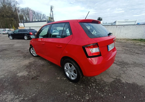 Skoda Fabia cena 19000 przebieg: 233653, rok produkcji 2016 z Nowe małe 121